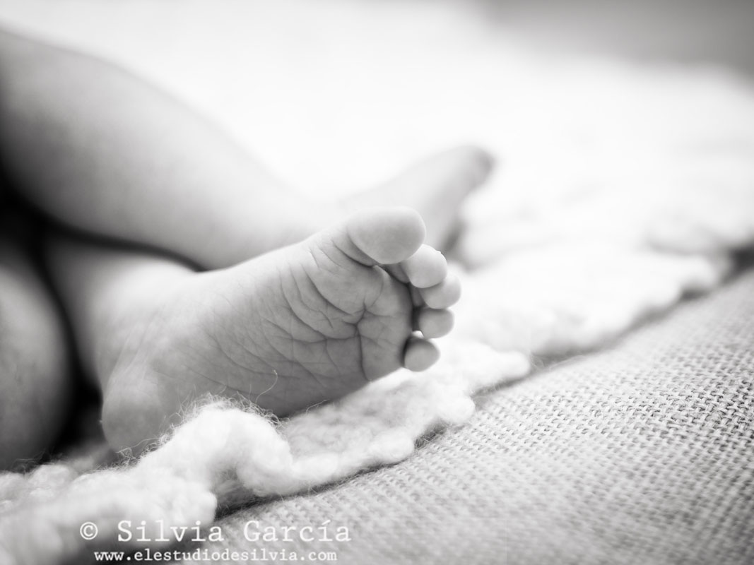 fotografía de recién nacido, fotos recién nacido, fotos newborn Madrid, fotografo Moralzarzal, fotografo familiar Moralzarzal, fotos de bebés Sierra de Madrid, fotografía de bebés en Sierra de MAdrid