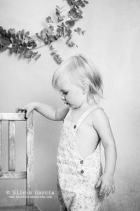 fotografía infantil Moralzarzal, fotos infantiles, fotos de familia diferentes, fotos naturales, fotografía natural, estudio fotográfico Sierra de Madrid, fotógrafo infantil Sierra de Guadarrama, fotógrafo Moralzarzal, familias bonitas, retrato infantil