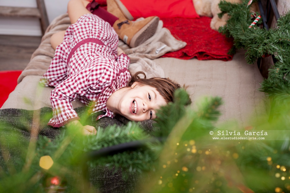 Navidad 2019, sesiones de Navidad, fotos de Navidad, fotografía infantil, fotografía natural, christmas sessions, feliz 2020, el estudio de silvia, fotografo Moralzarzal